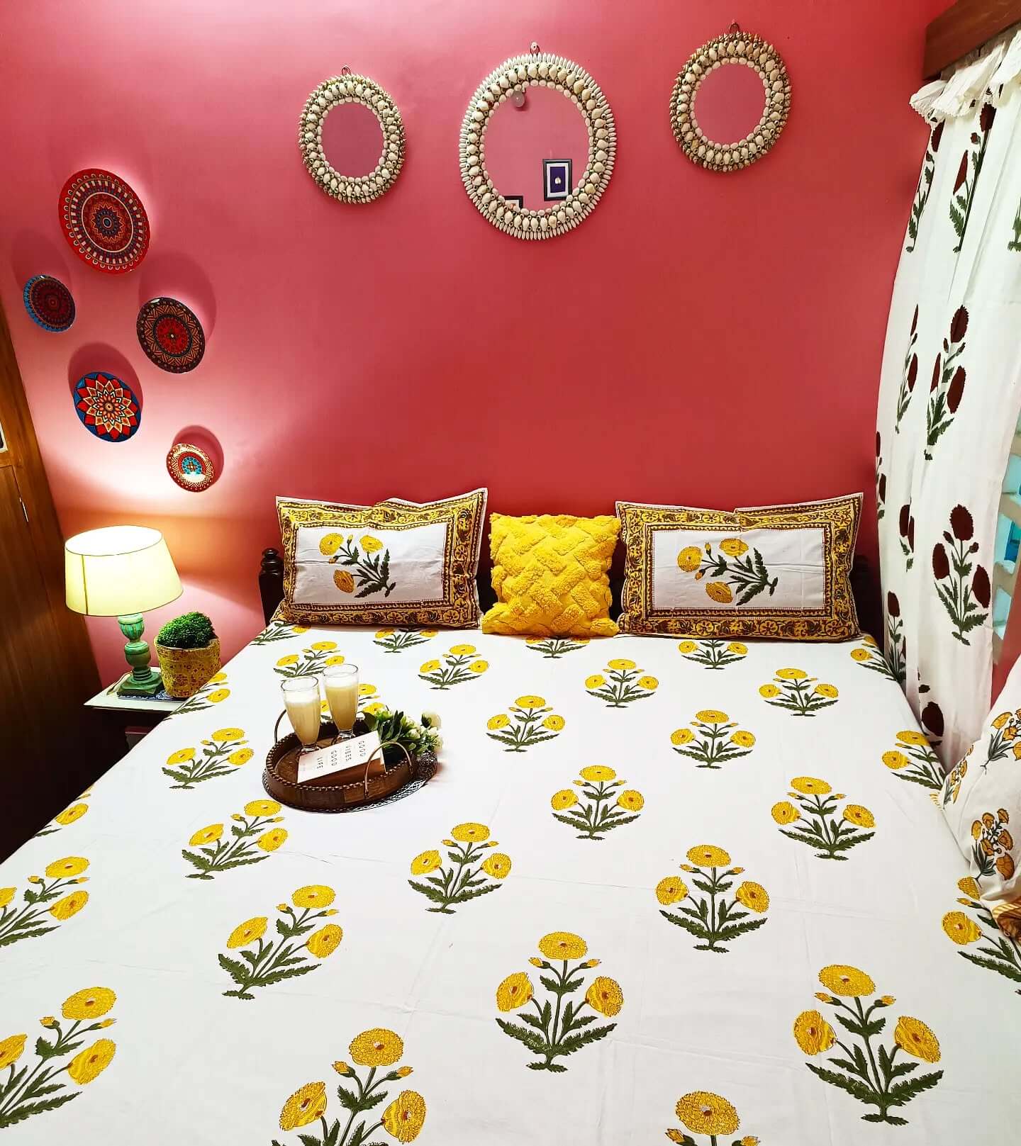 Transform Your Space: Top Summer Bedroom Ideas for a Cool, Refreshing Haven 19