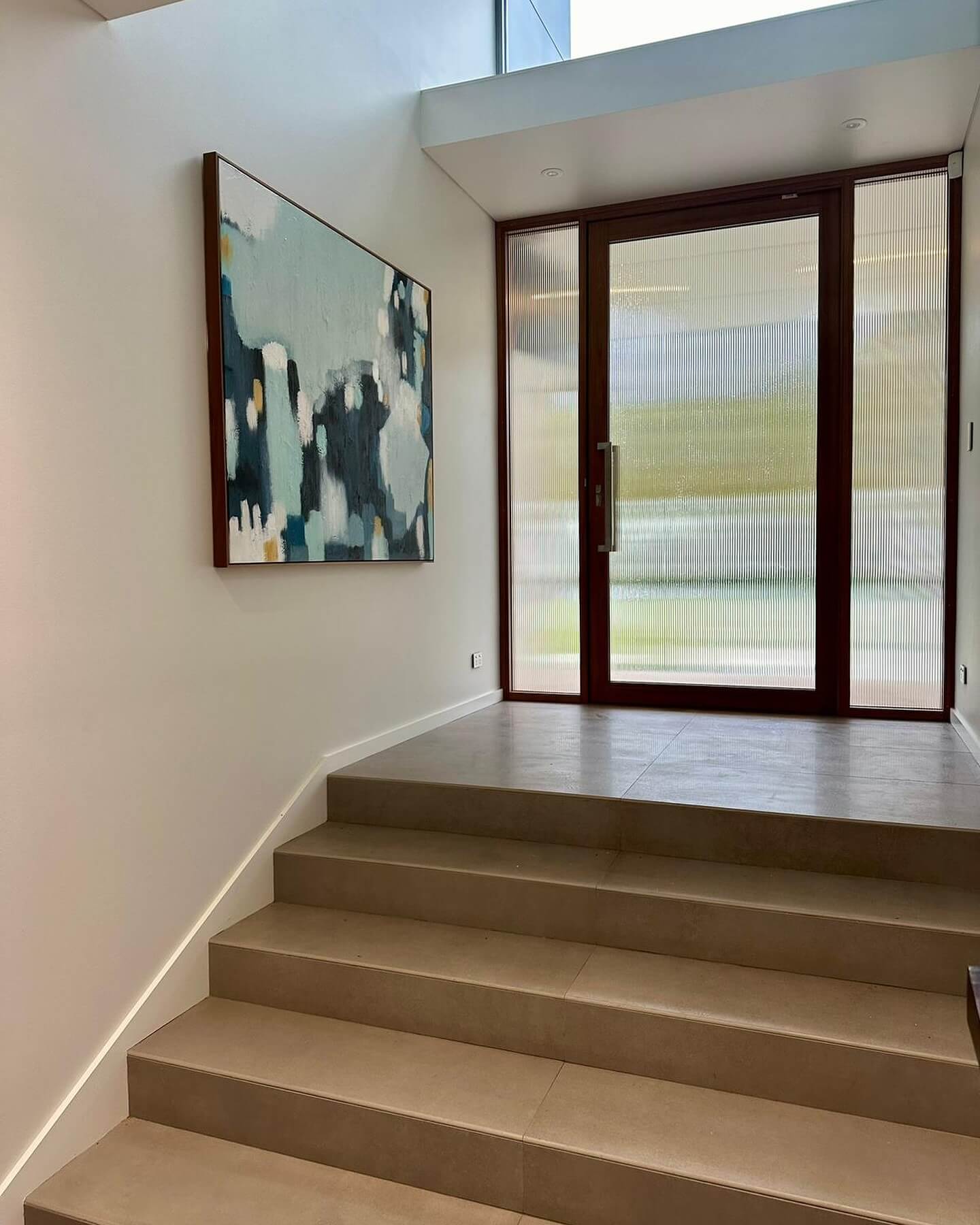 23 Luxurious Entry Door Designs to Transform Your Home's First Impression 1