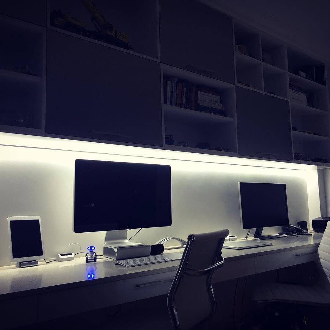 Brighten Up Your Study Space: Ingenious Study Lighting Ideas 2