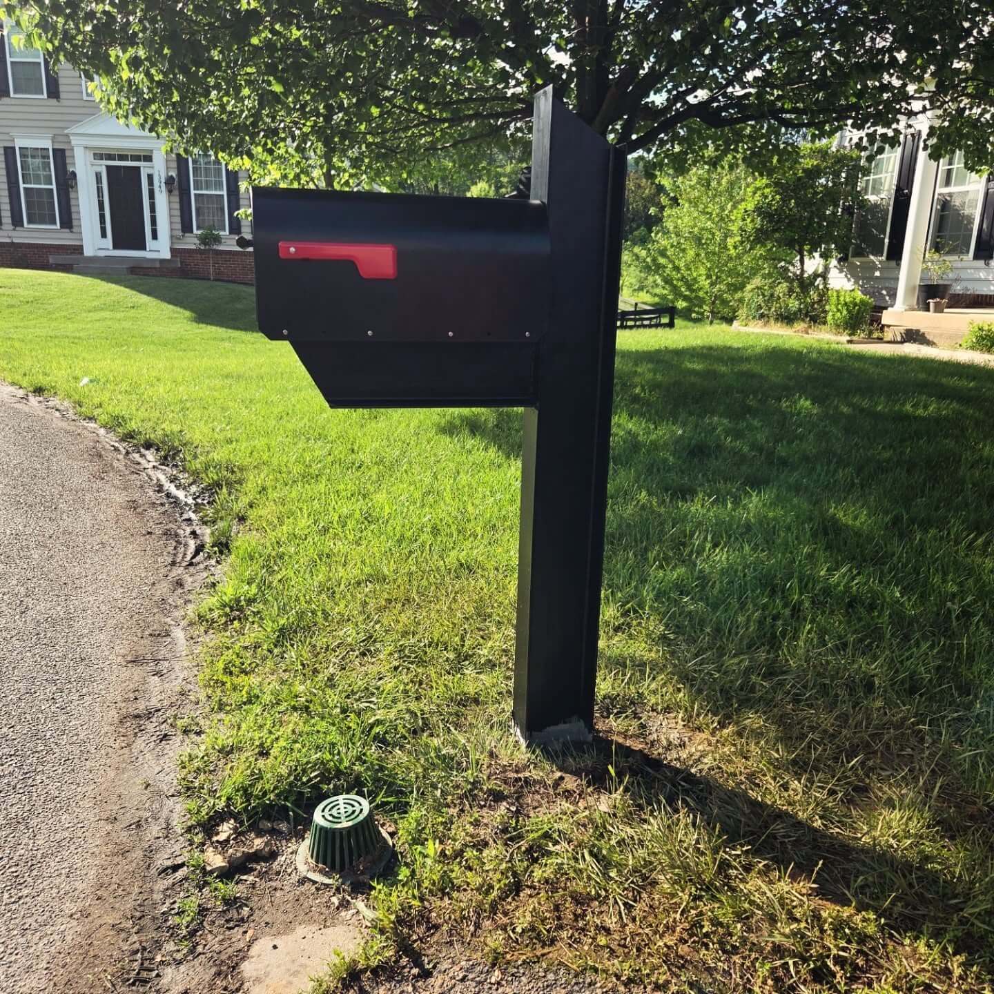 Creative Mailbox Decor Ideas: Transform Your Curb Appeal with Artistic Flair 20