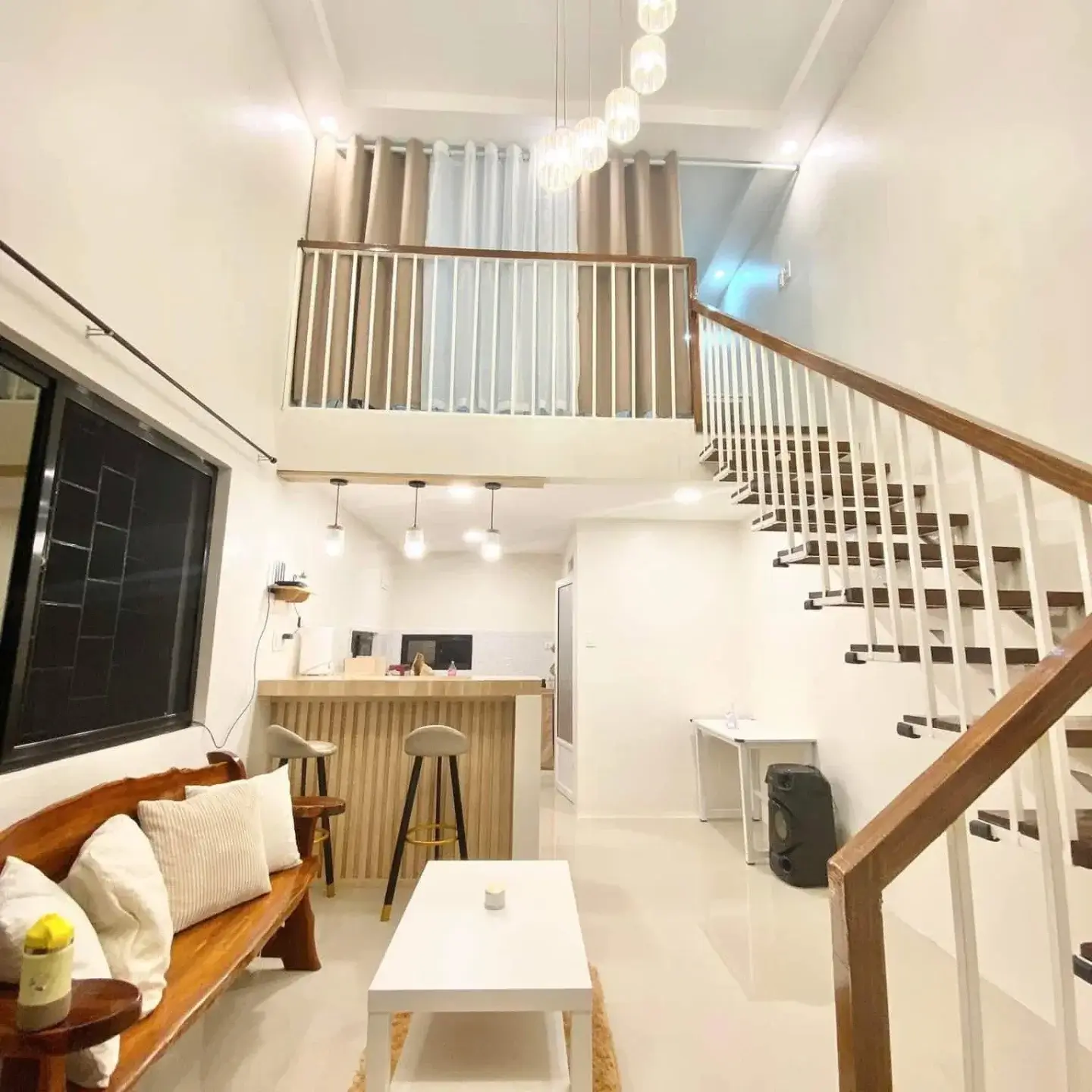 Inspiring Modern Loft House Design Ideas to Elevate Your Space 20