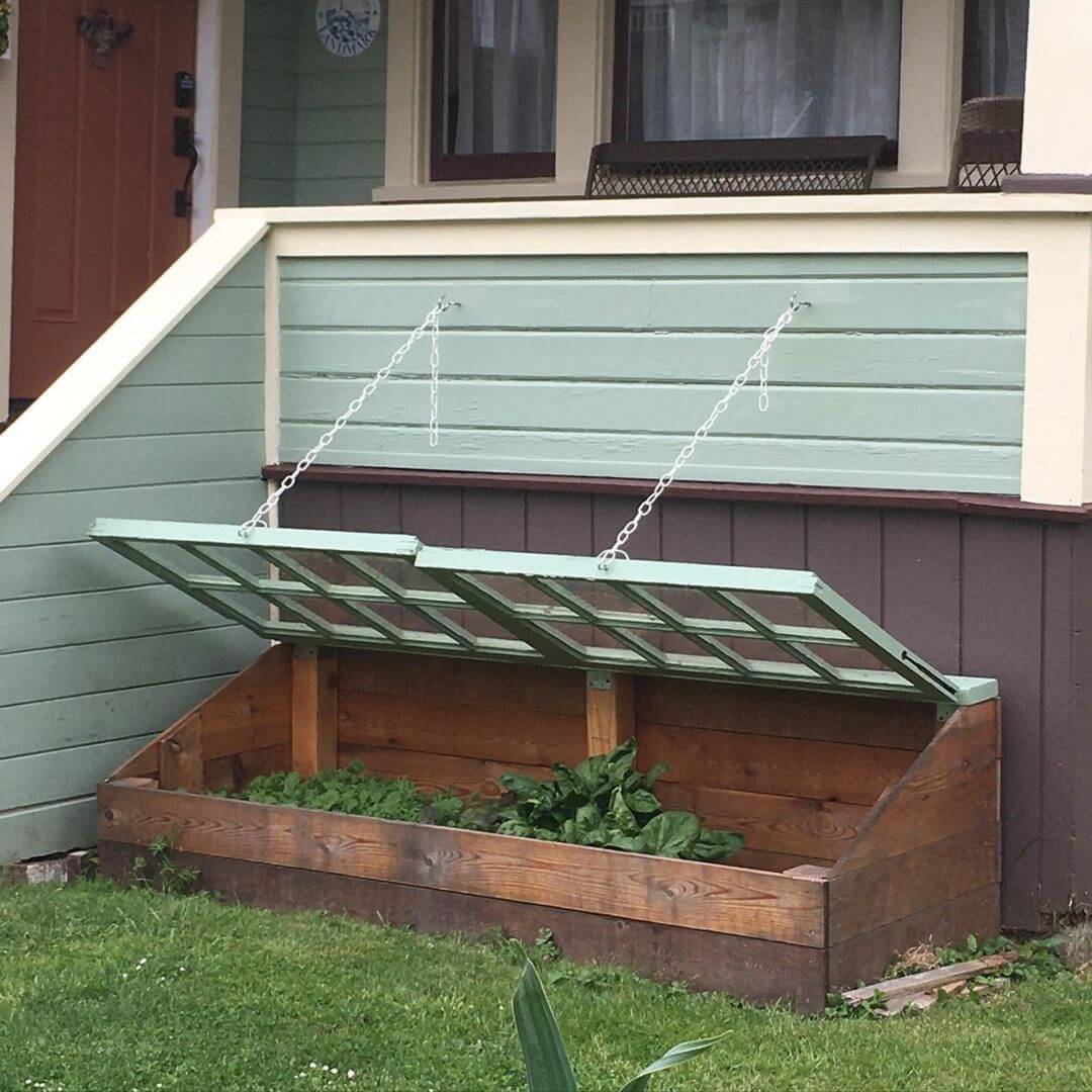 Transform Your Outdoor Space: Innovative Repurposed Garden Ideas 19