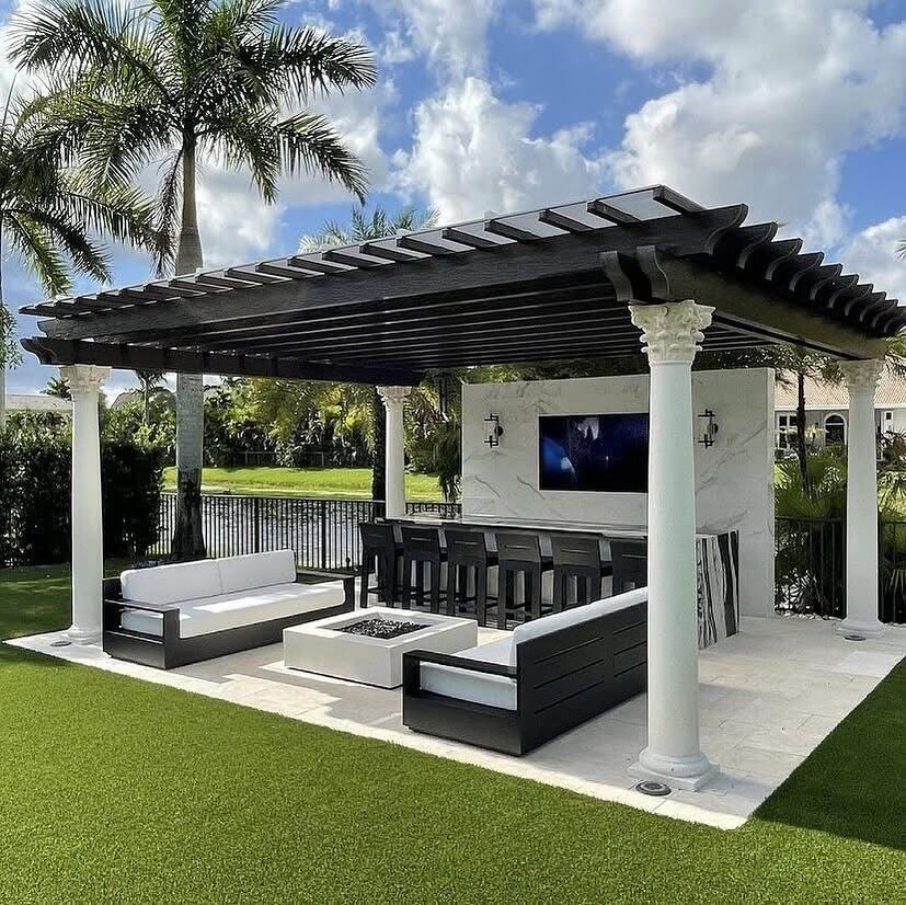 Transform Your Backyard: 10 Stunning Outdoor Living Design Ideas to Elevate Your Space 21