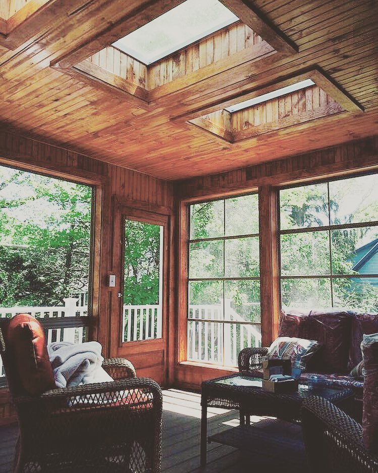 10 Enclosed Porch Ideas to Elevate Your Home’s Charm and Functionality 21