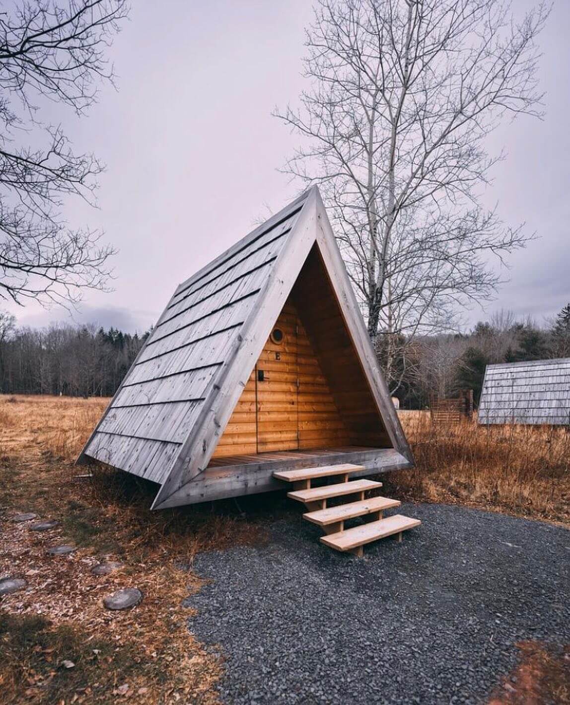 Charming Small Cabin Exterior Ideas to Inspire Your Next Rustic Retreat 22