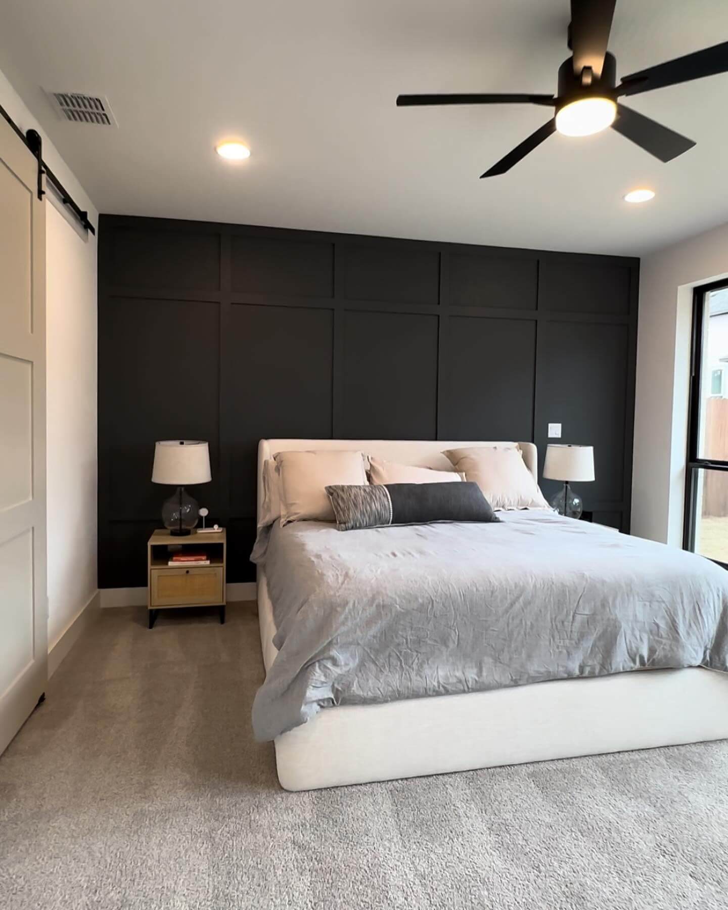 Transform Your Space: Stunning Bedroom Accent Wall Ideas to Inspire Your Next Redesign 22