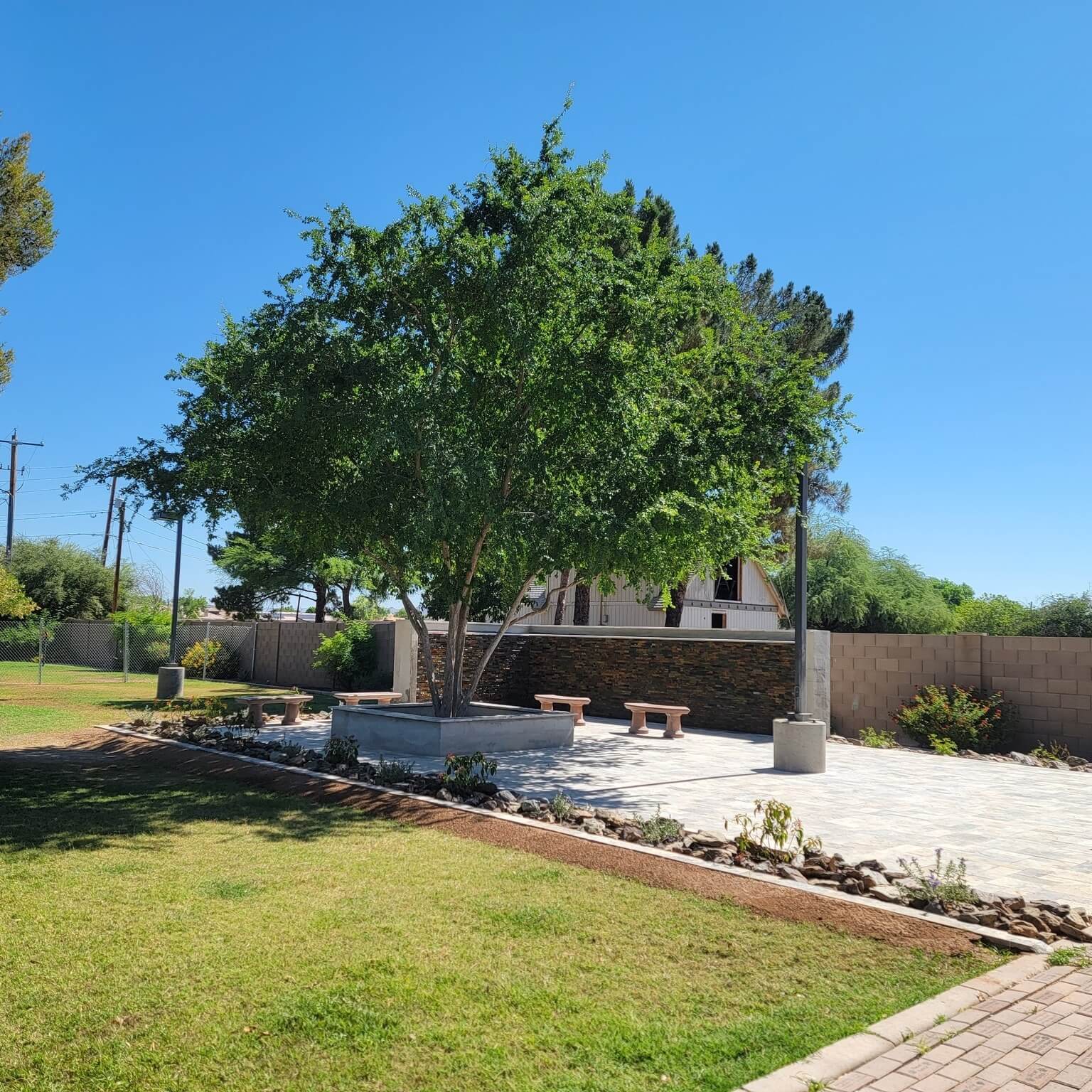 Unique Memorial Garden Ideas to Create a Serene Tribute 22