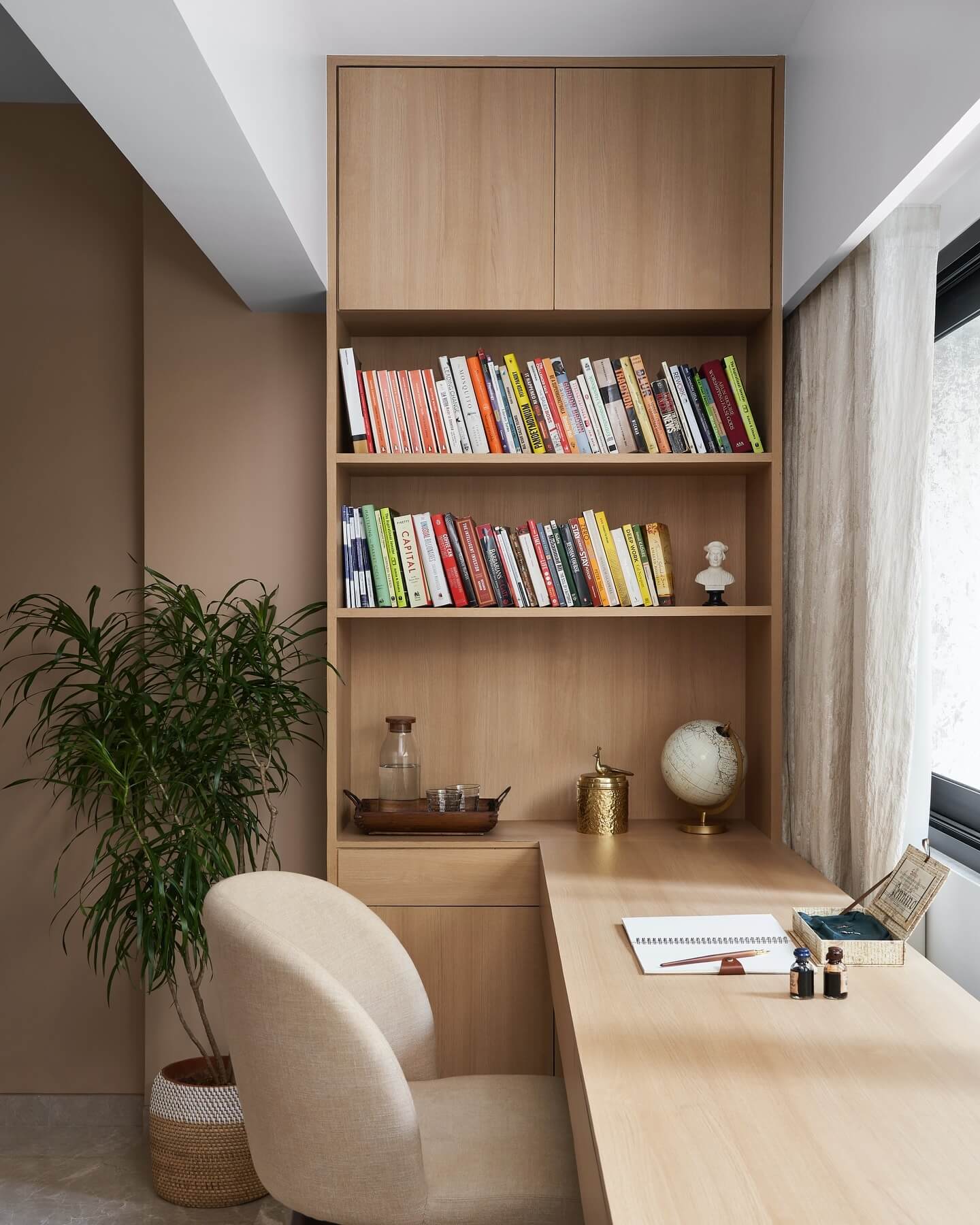 Brighten Up Your Study Space: Ingenious Study Lighting Ideas 22