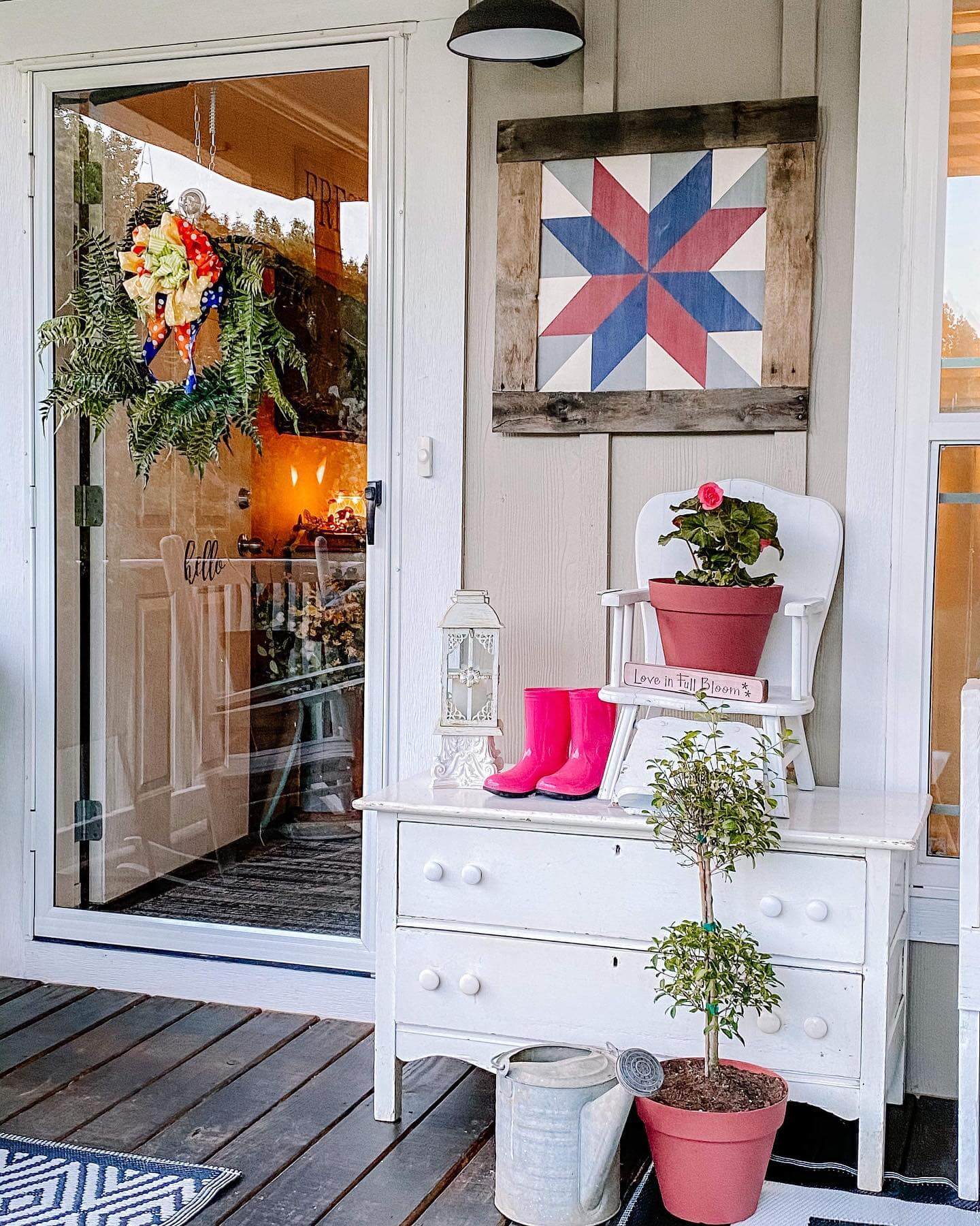 10 Enchanting Front Porch Decor Ideas That Will Transform Your Outdoor Space 23