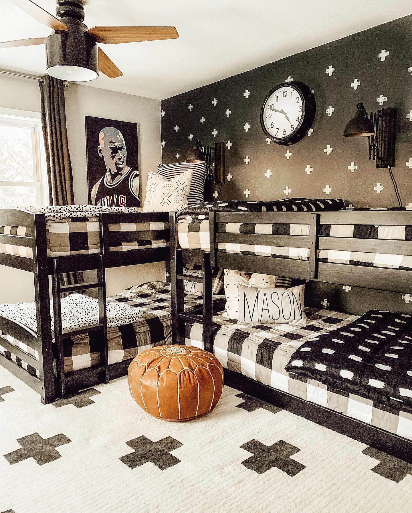 Creative Shared Boys Bedroom Ideas That Maximize Space and Style 23