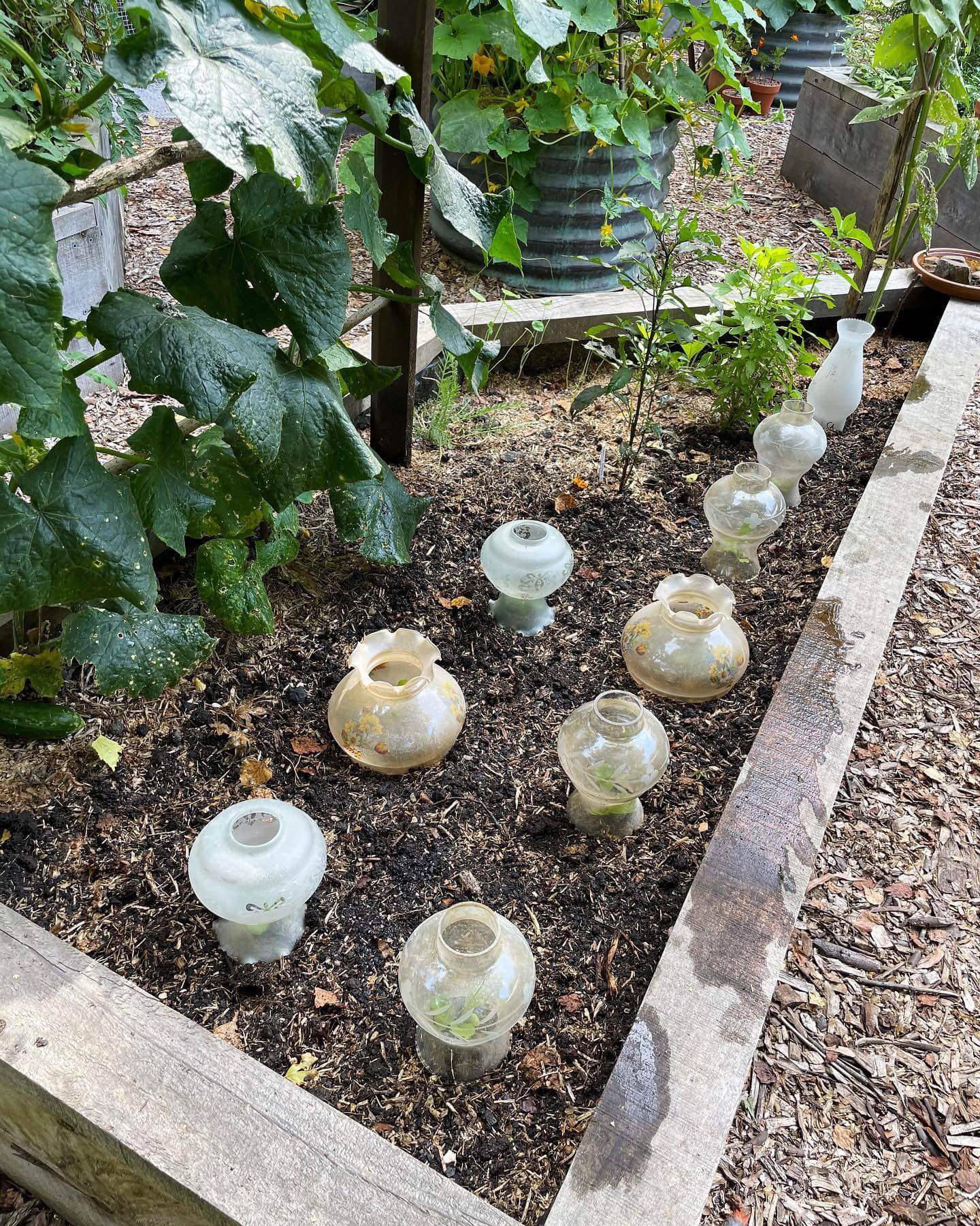 Transform Your Outdoor Space: Innovative Repurposed Garden Ideas 23