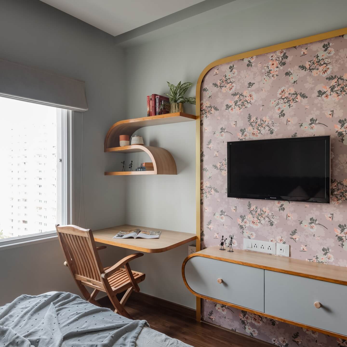 Brighten Up Your Study Space: Ingenious Study Lighting Ideas 25