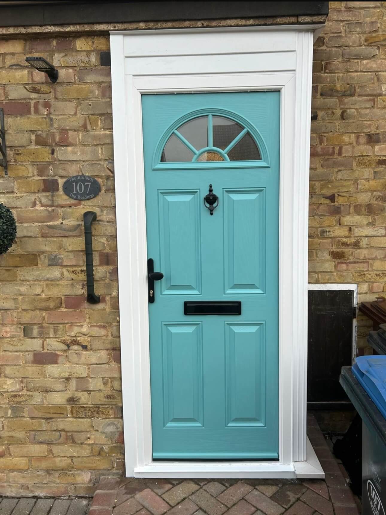 Inviting Front Door Ideas to Boost Your Home's Curb Appeal 25