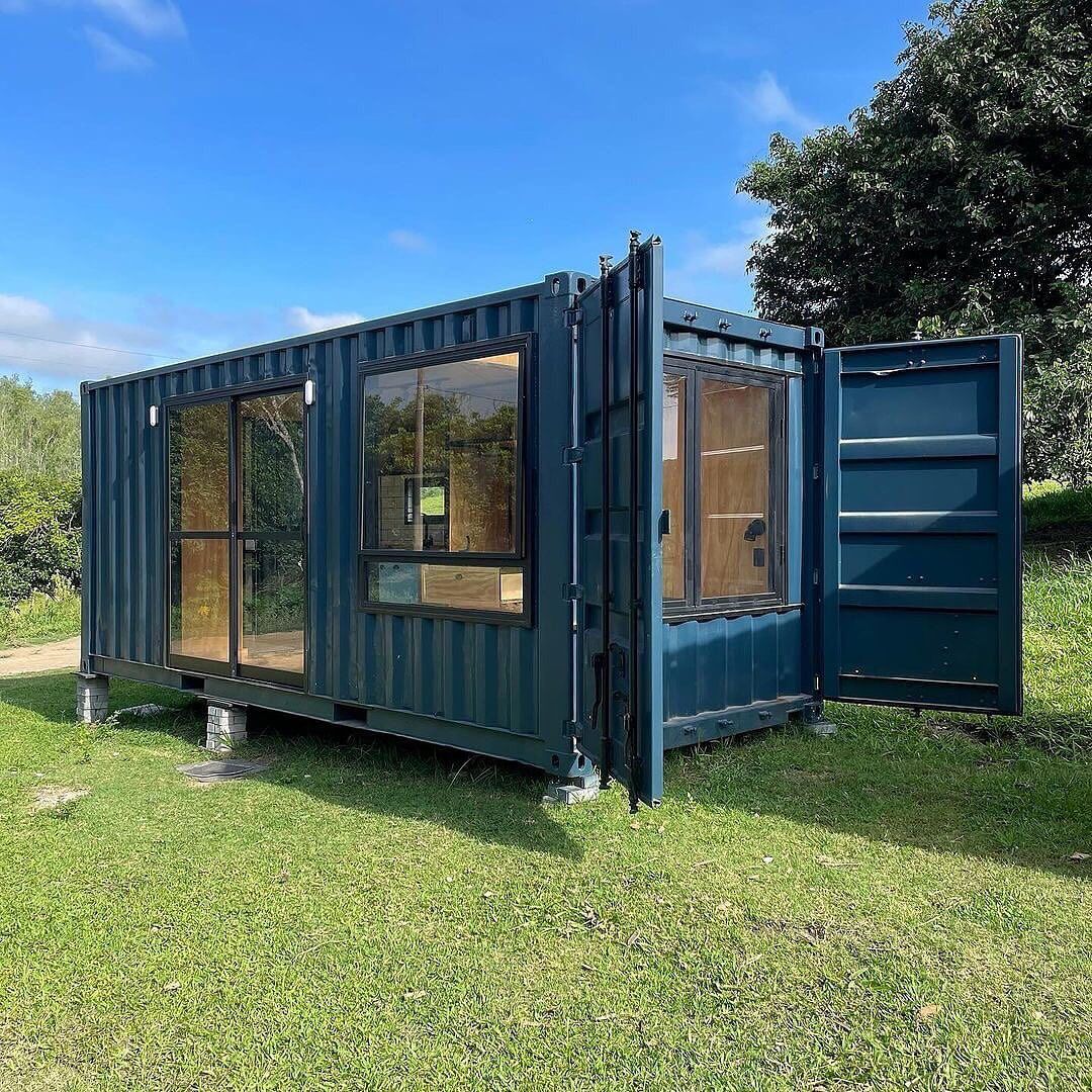 Explore Innovative Shipping Container Home Design Ideas for a Unique Living Experience 25