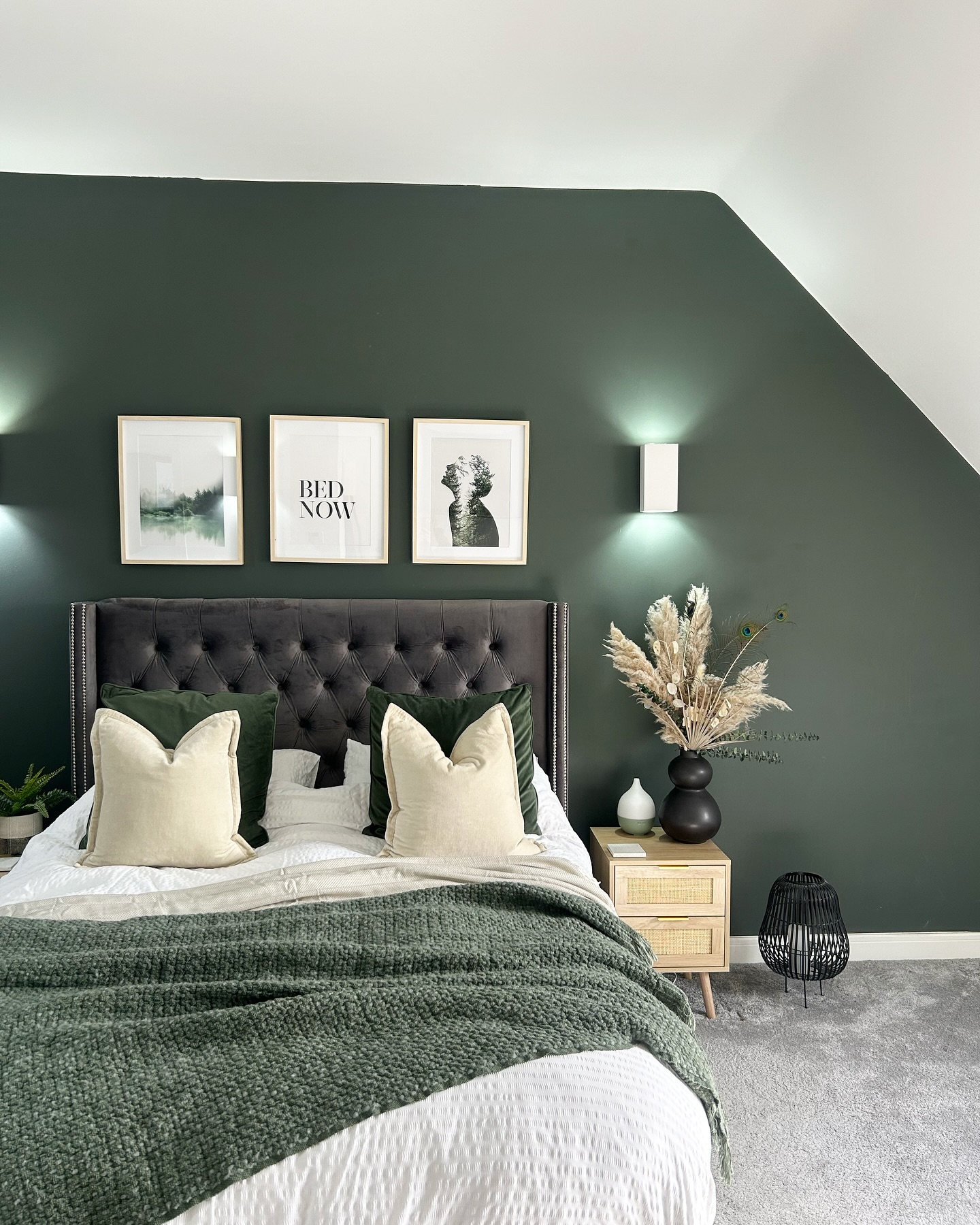 Transform Your Space: Enchanting Green and Sage Boho Bedroom Ideas 25