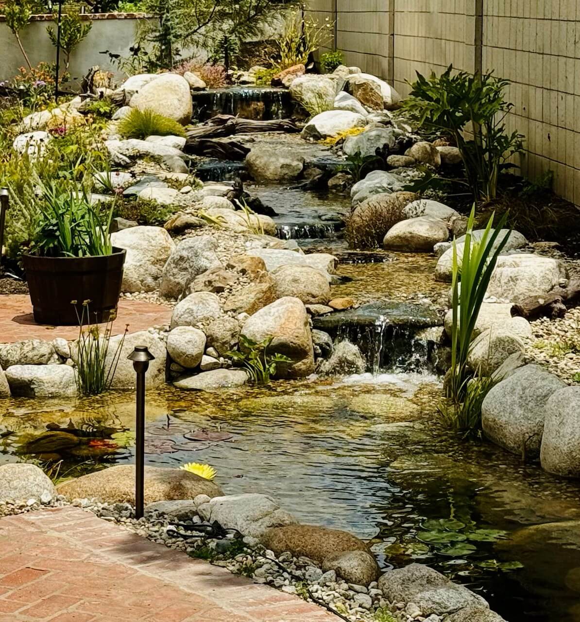 Transform Your Outdoor Space: Creative Backyard Pond Ideas to Inspire You 28