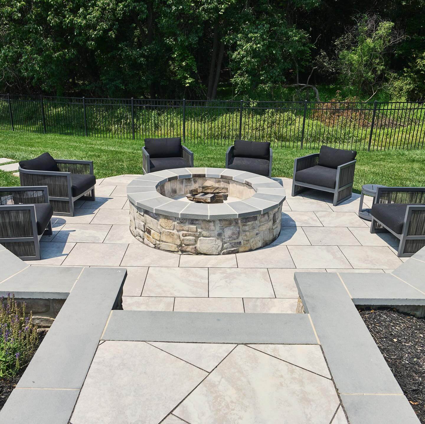 Stunning Stone Fire Pit Ideas for a Cozy Outdoor Retreat 3