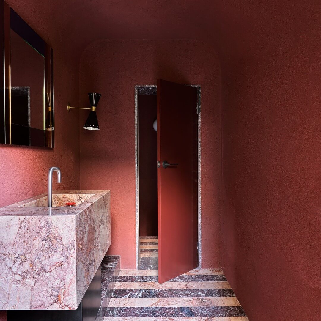 Transform Your Space: Brilliant Red and Black Bathroom Design Ideas You Need to See 3