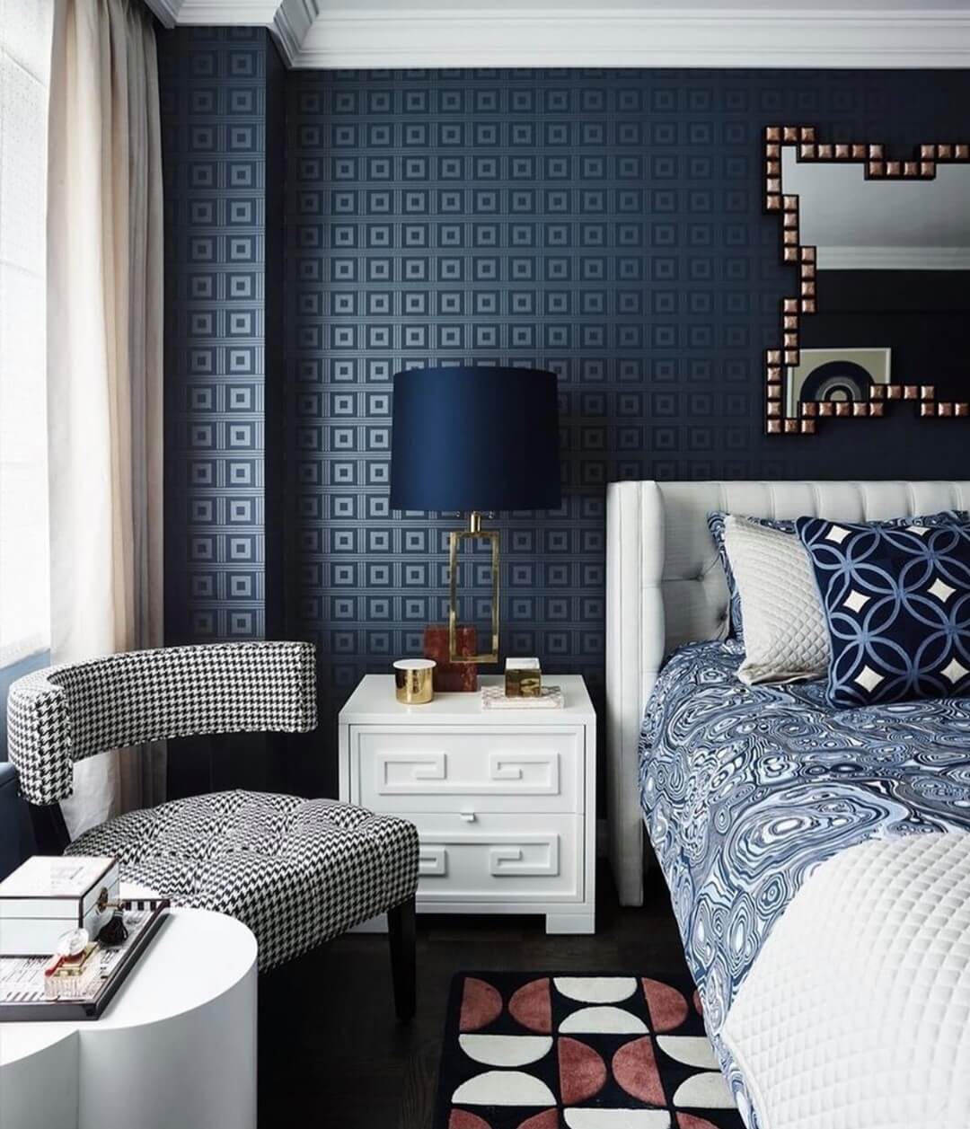Transform Your Space: Inspiring Dark Blue Bedroom Ideas to Elevate Your Sanctuary 4