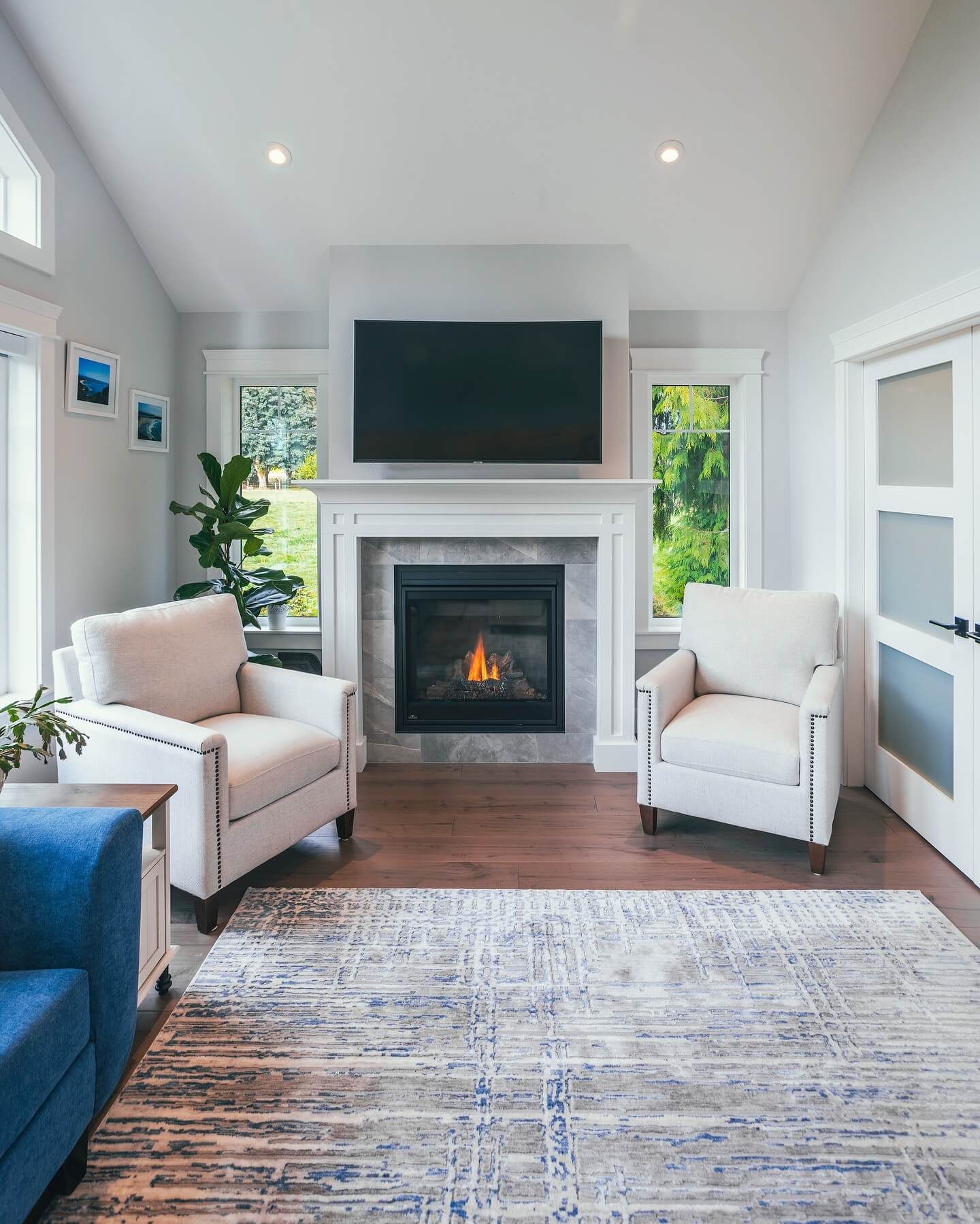 Cozy Living Room Fireplace Ideas to Transform Your Space 5