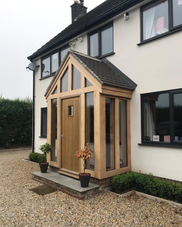 10 Enclosed Porch Ideas to Elevate Your Home’s Charm and Functionality 5