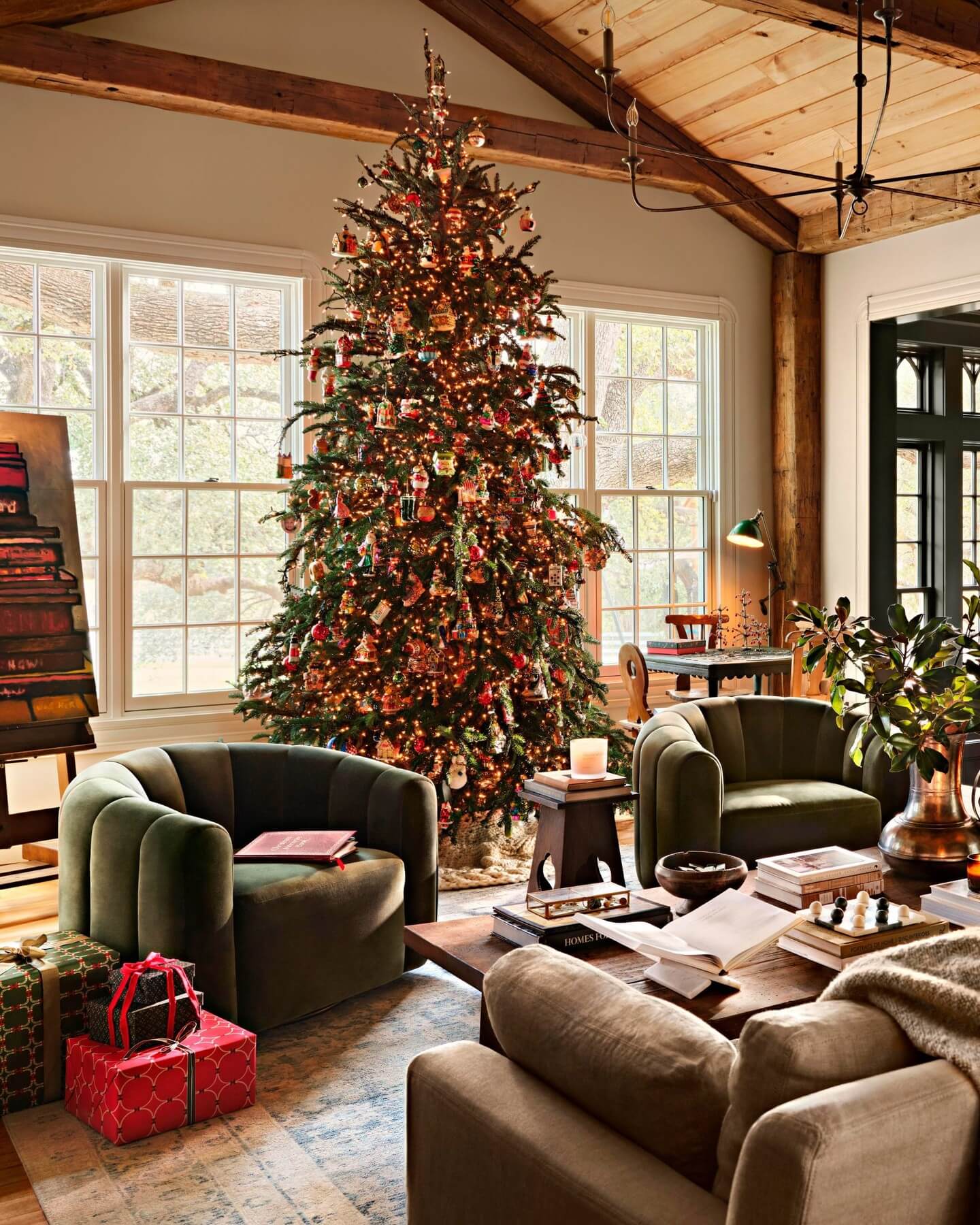 Cozy Up Your Home: 10 Captivating Farmhouse Winter Decor Ideas 5