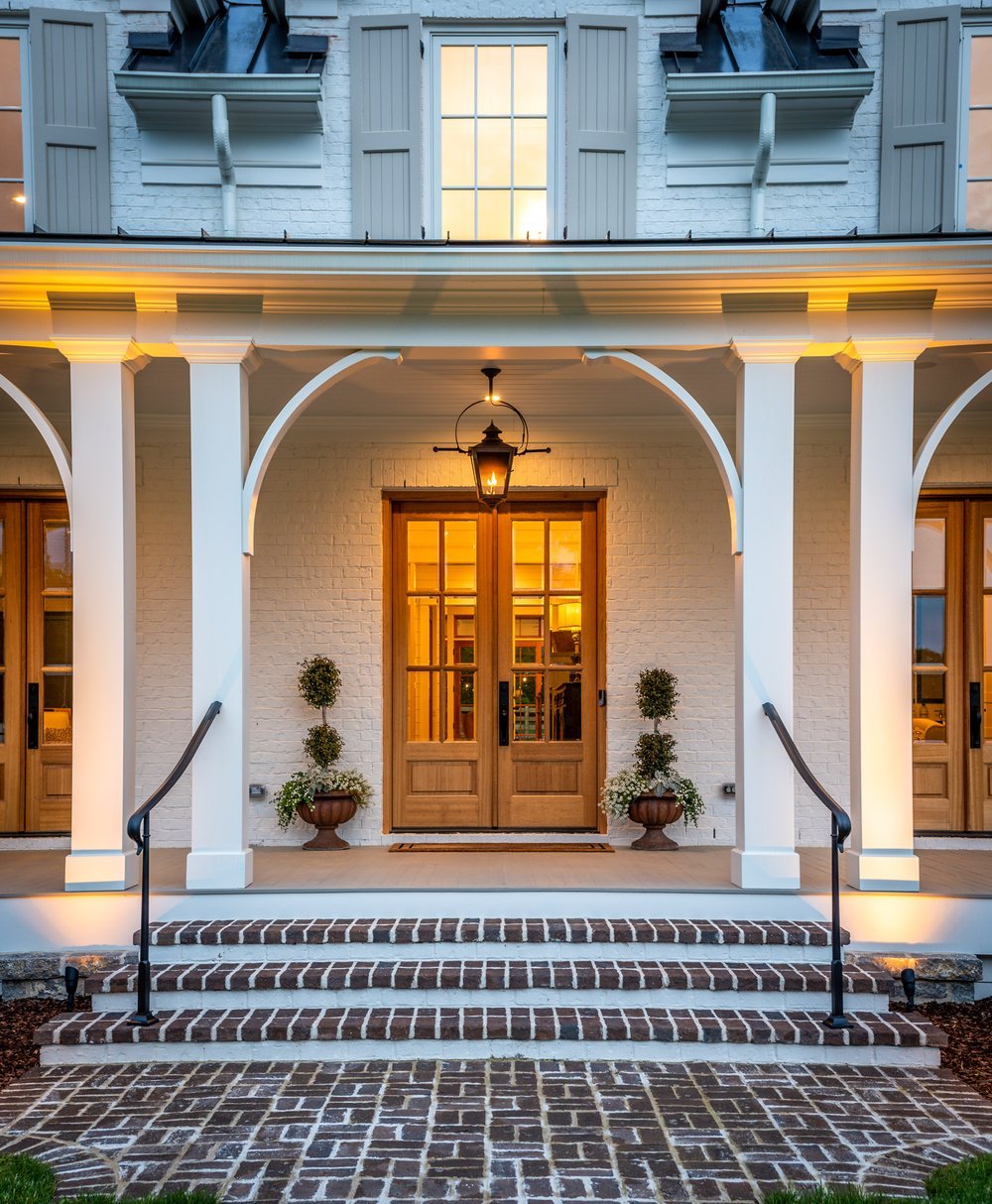 10 Stunning Front Porch Step Ideas to Elevate Your Home's Curb Appeal 5