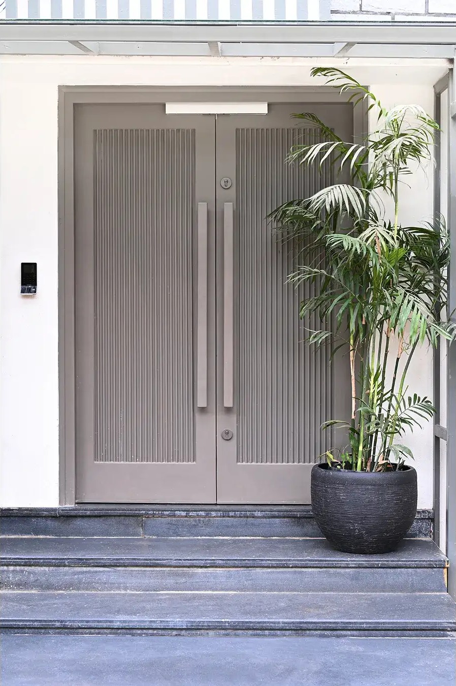 Transform Your Space: Stunning Double Door Design Ideas to Elevate Your Home 6