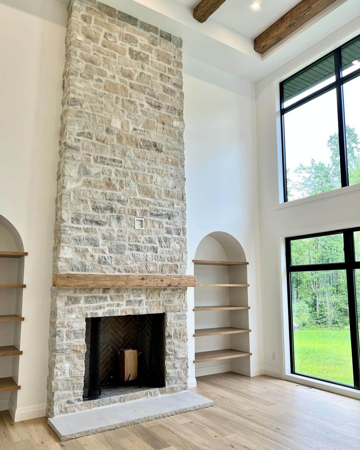 Cozy Living Room Fireplace Ideas to Transform Your Space 7