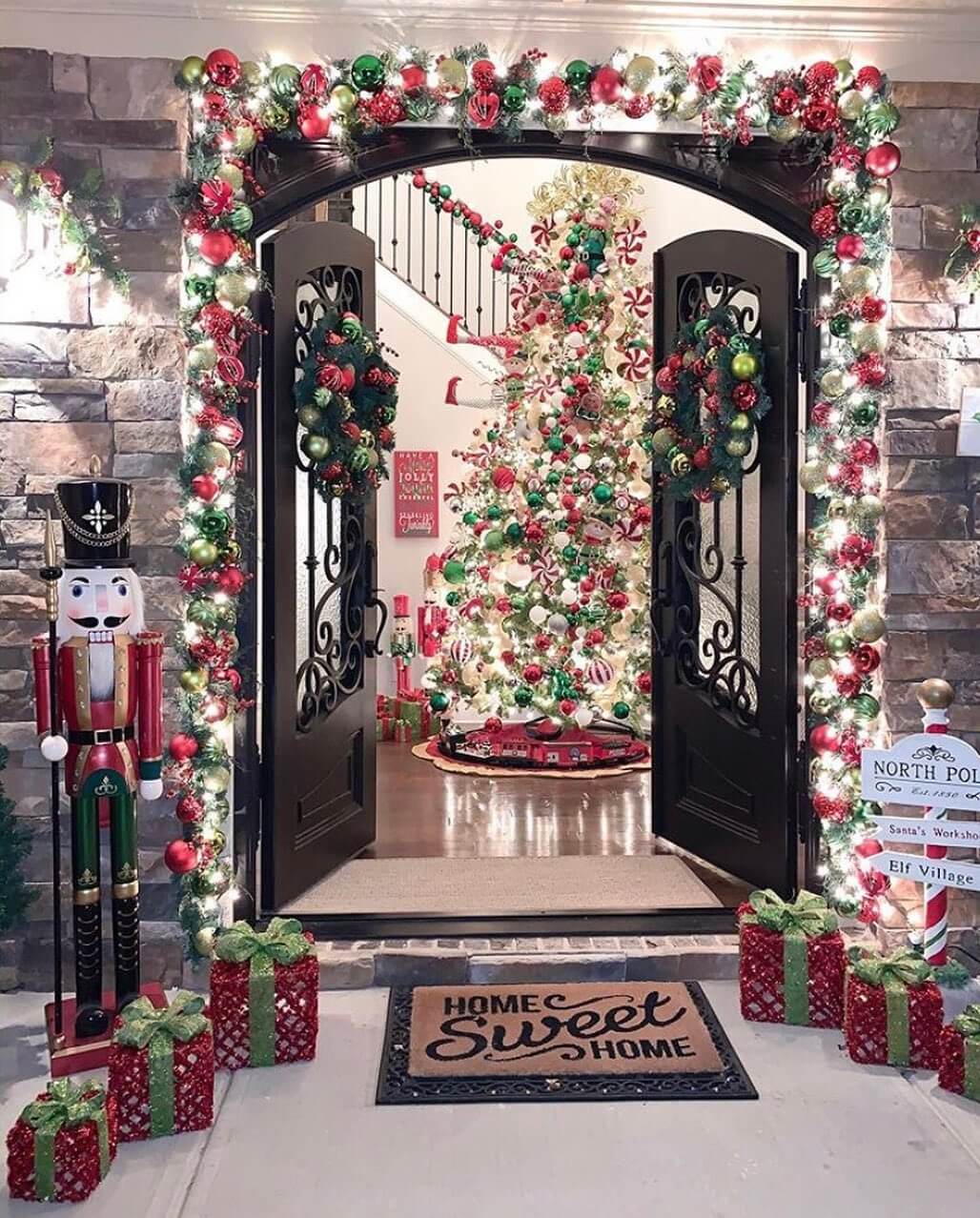 10 Enchanting Front Porch Decor Ideas That Will Transform Your Outdoor Space 8